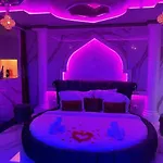 Sheherazade Отель для свиданий
